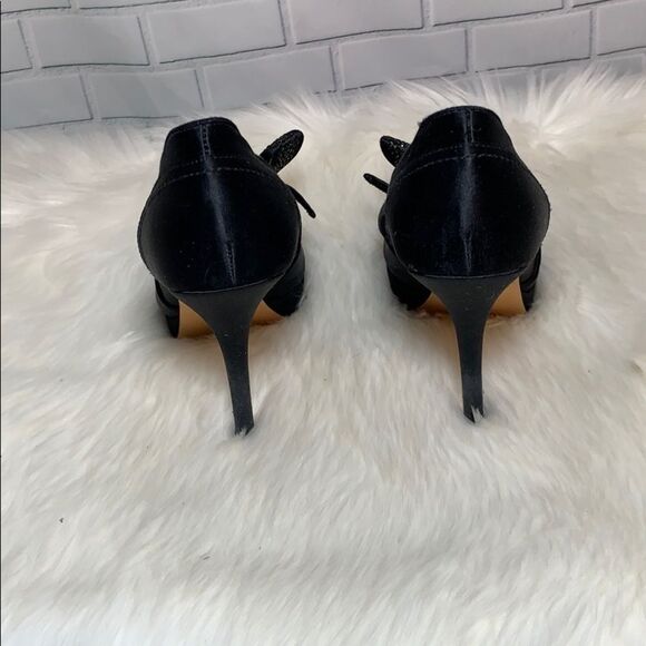 Joan & David Black Satin Bow Detailed Pump Sz 8.5 - Picture 3 of 6